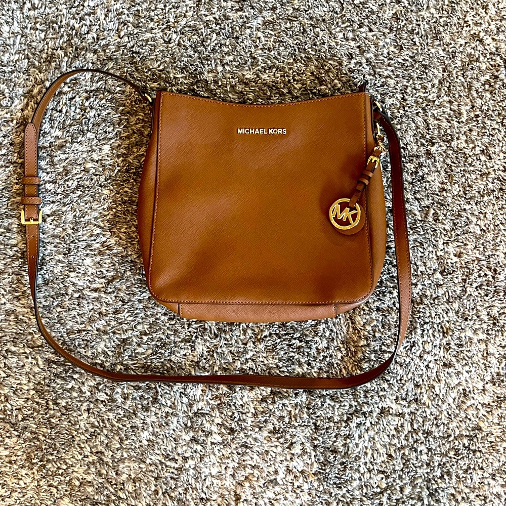 Michael Kors Jet Set Travel crossbody